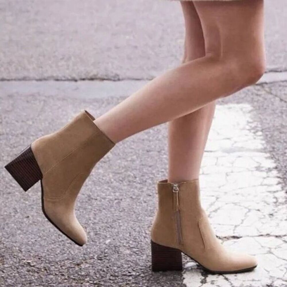 Blondo Sadie Waterproof Suede Ankle Bootie Side Zip Block Heel Taupe 8